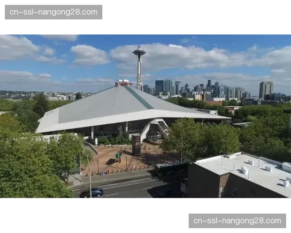 从蓝图到现实：西雅图新球馆“钥匙球馆”重建工程完成百分之七十